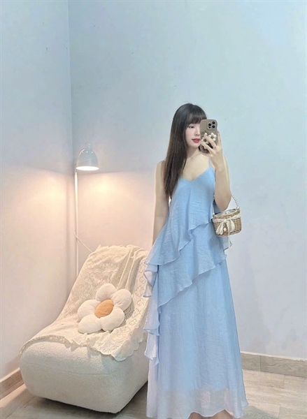 Đầm dây nữ thiết kế cổ V tơ xước phối bèo tầng xéo 1 bên